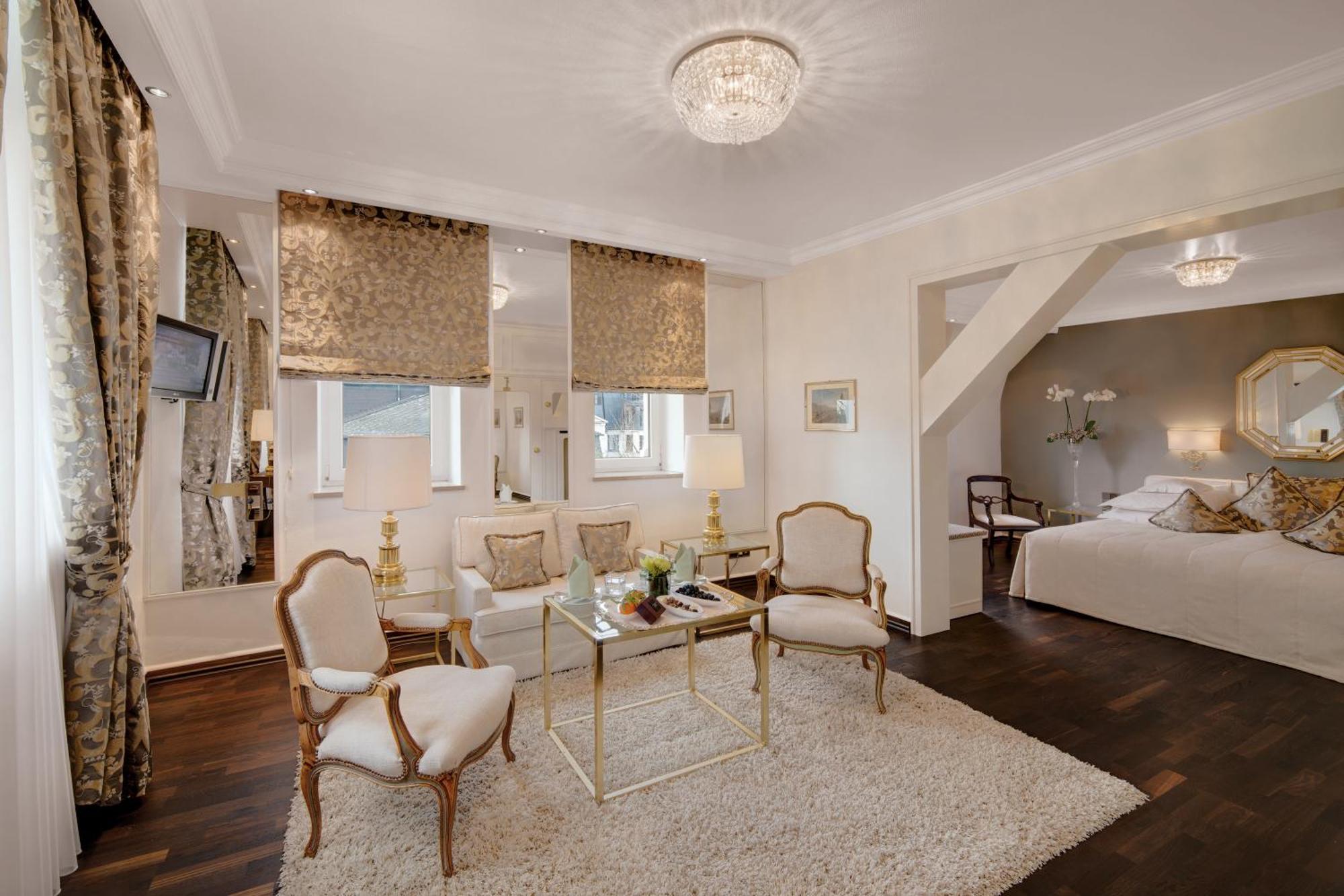 Junior Suite,1212106300:JPEG